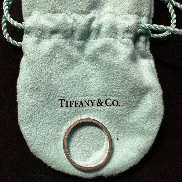 Tiffany & Co. Narrow Silver Notes Band Ring - Picture 6 of 7